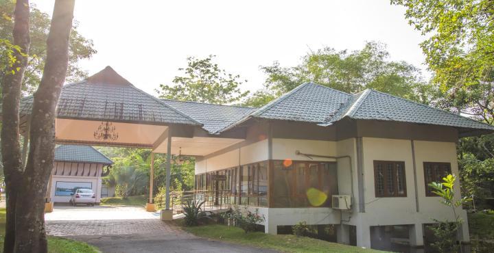 Ktdc Water Scapes Hotel Kumarakom Luaran gambar